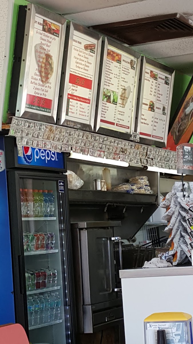 Mr Submarine-Mr Gyros Menu - Image 6